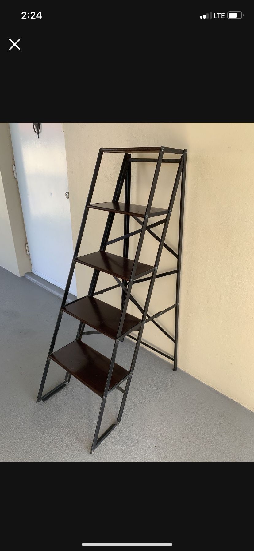 Gorgeous Unique Foldable Etagere