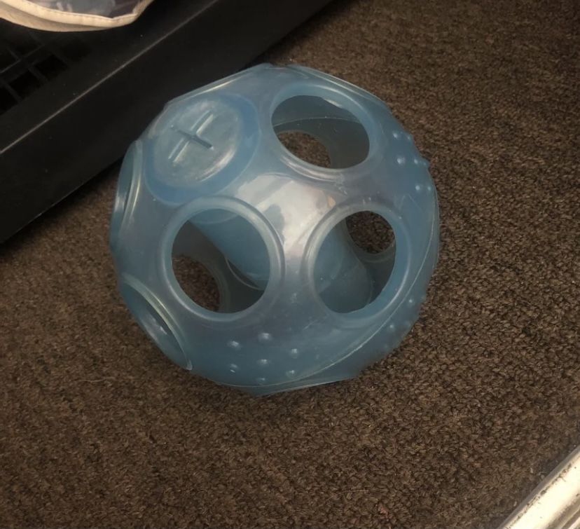 Little Chews Treat Dispenser