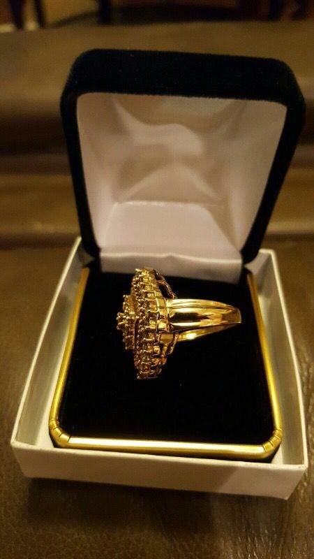 50yr old 10 carat diamond ring