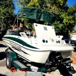 06 Tahoe Q4 Ski & Fish Boat
