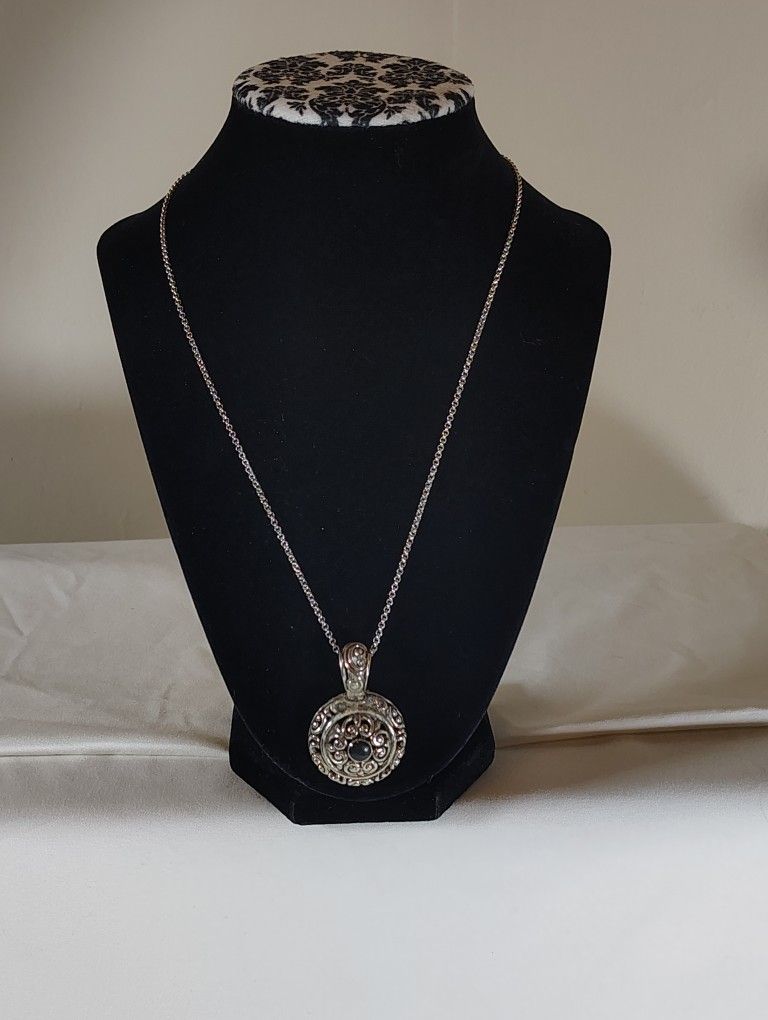 Premier Designs Necklace 
