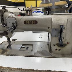 sewing machine 