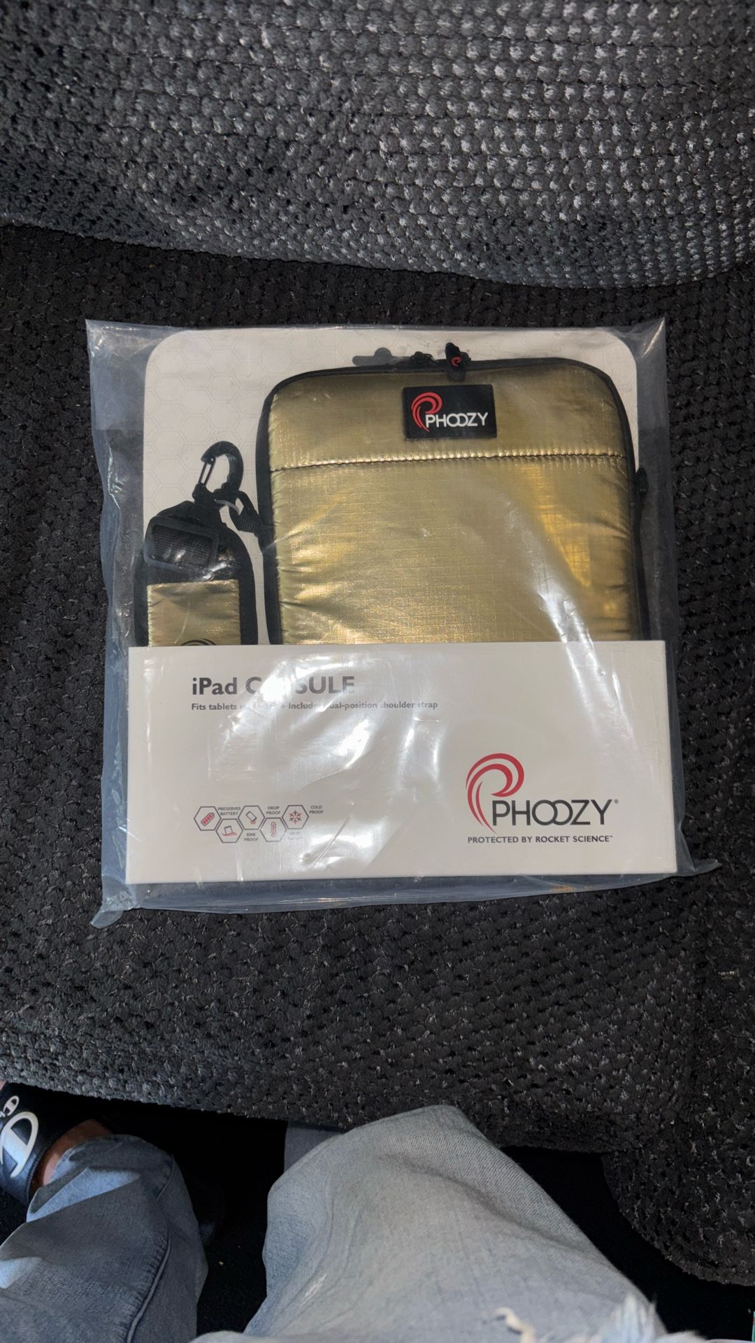 Phoozy Insulated Tablet Case for iPad or Devices Up to 11" Thermal Protection