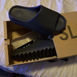 Yezzy Slides Size 12