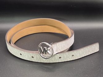 Michael Kors Silver Glitter Metallic Logo Belt Size M

Perfect