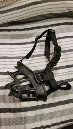 Dog muzzle(soft silicone)medium.
