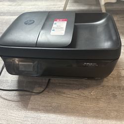 HP OfficeJet 3830 All-in-One Printer – 