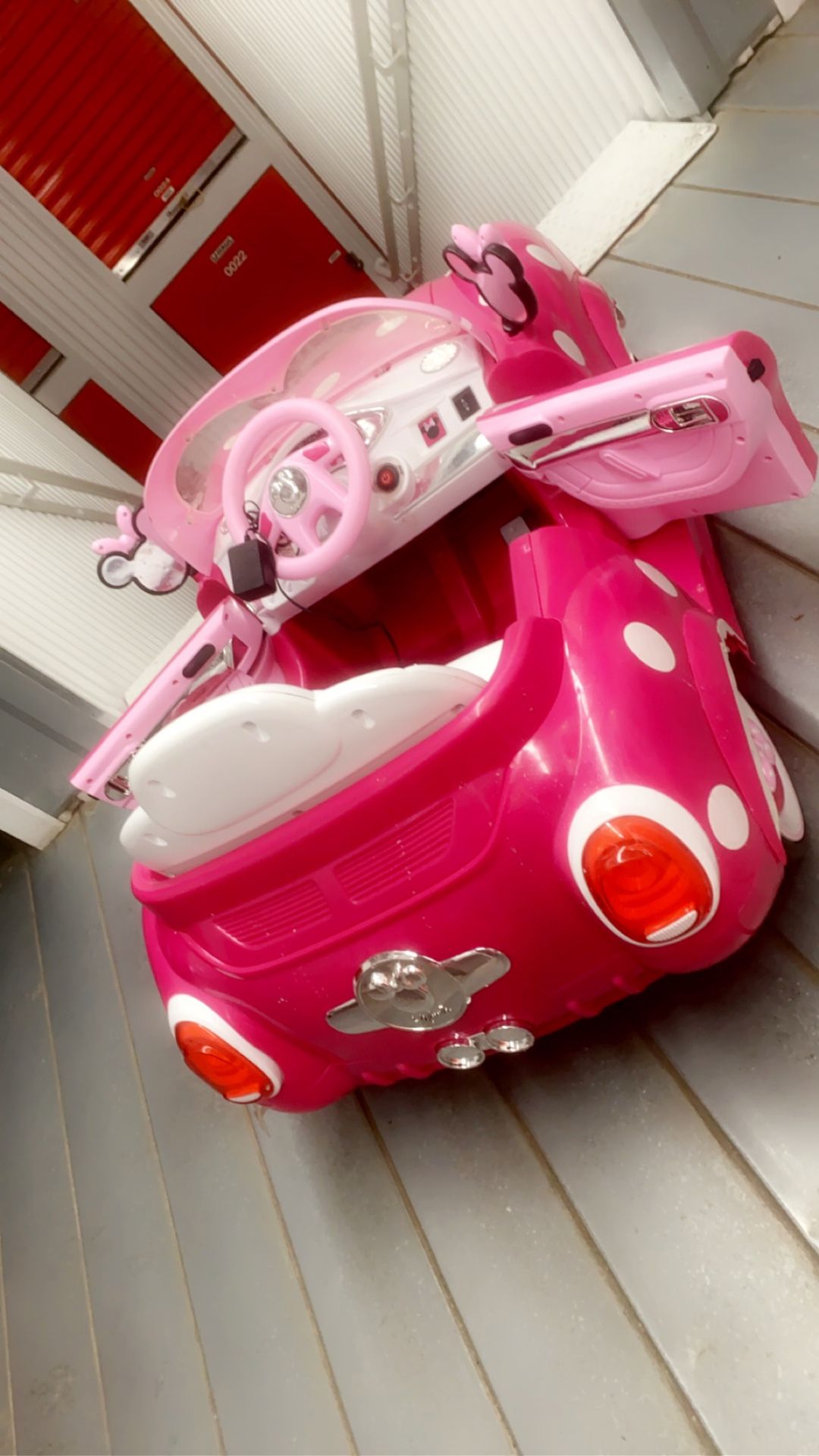 Minie Mouse electric Car 2t 4t