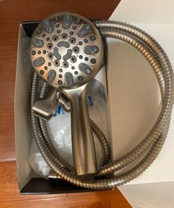 Handheld shower head