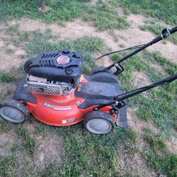 Scotts Lawn Mower 