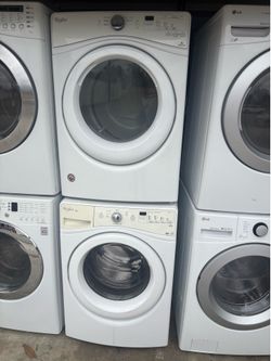 Whirlpool duet  Stackable washer and gas dryer  Excellent working condition  Heavy duty  W27 D31.5 H76 Washer 4.5 cu ft Dryer 7.4 cu ft 3 months warra