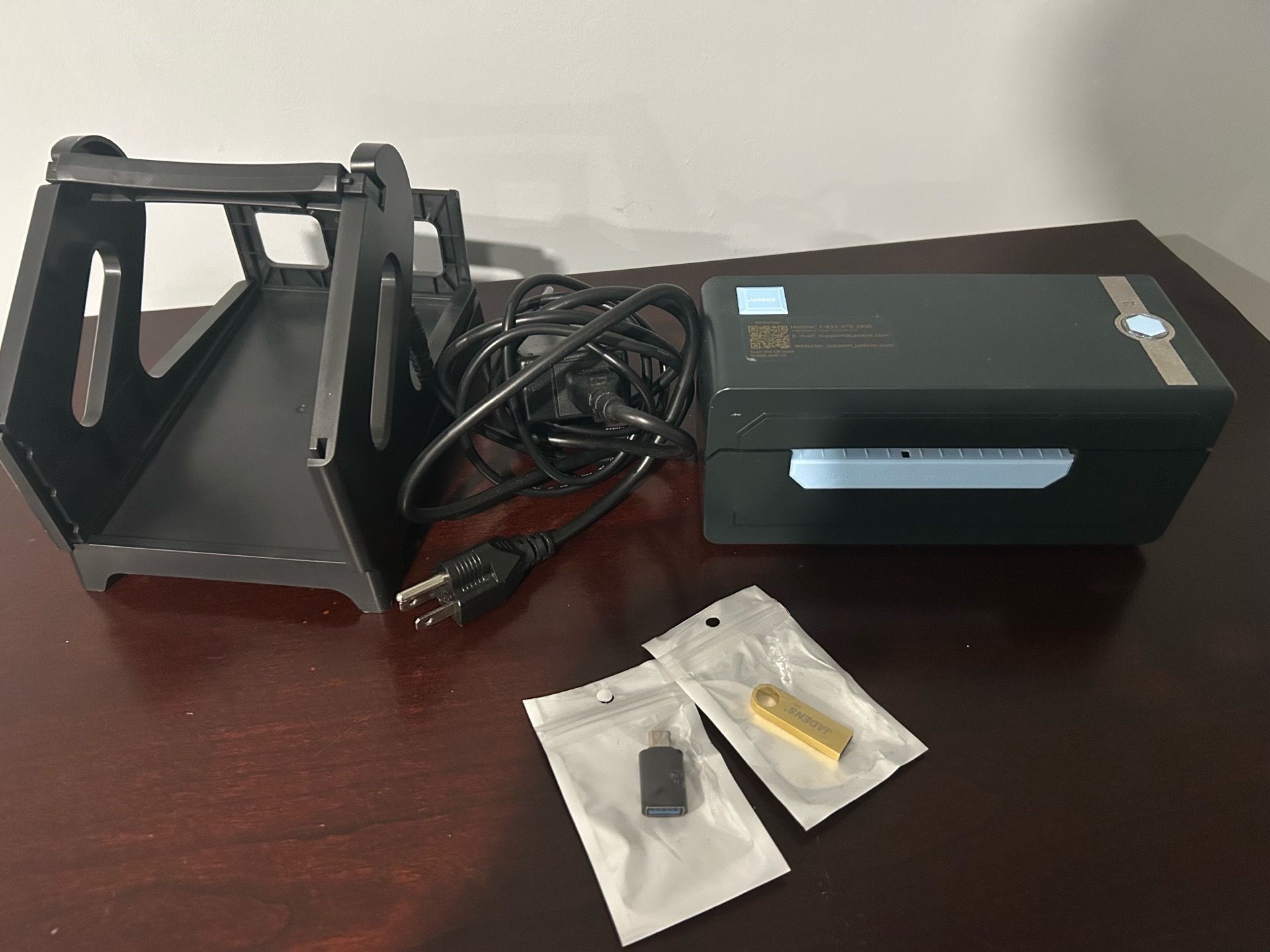 Thermal Shipping Label Printer w/ Accessories