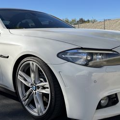 2015 BMW 528i