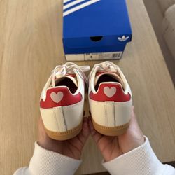 Adidas Samba OG – Valentine’s Edition (Brand New)
