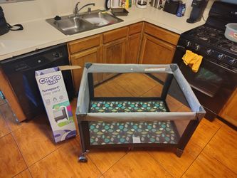 Baby playpen