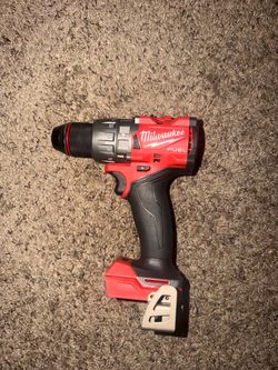 Milwaukee m18 fuel hammer drill