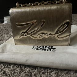 Karl Lager Field Purse 👜
