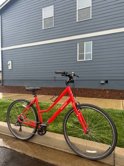 Specialized Alibi Women’s Step-Through Bike Aluminium Bicycle