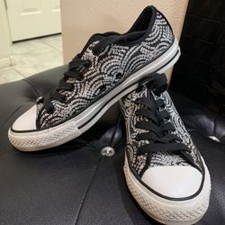Sequins Converse Size 8 Women’s