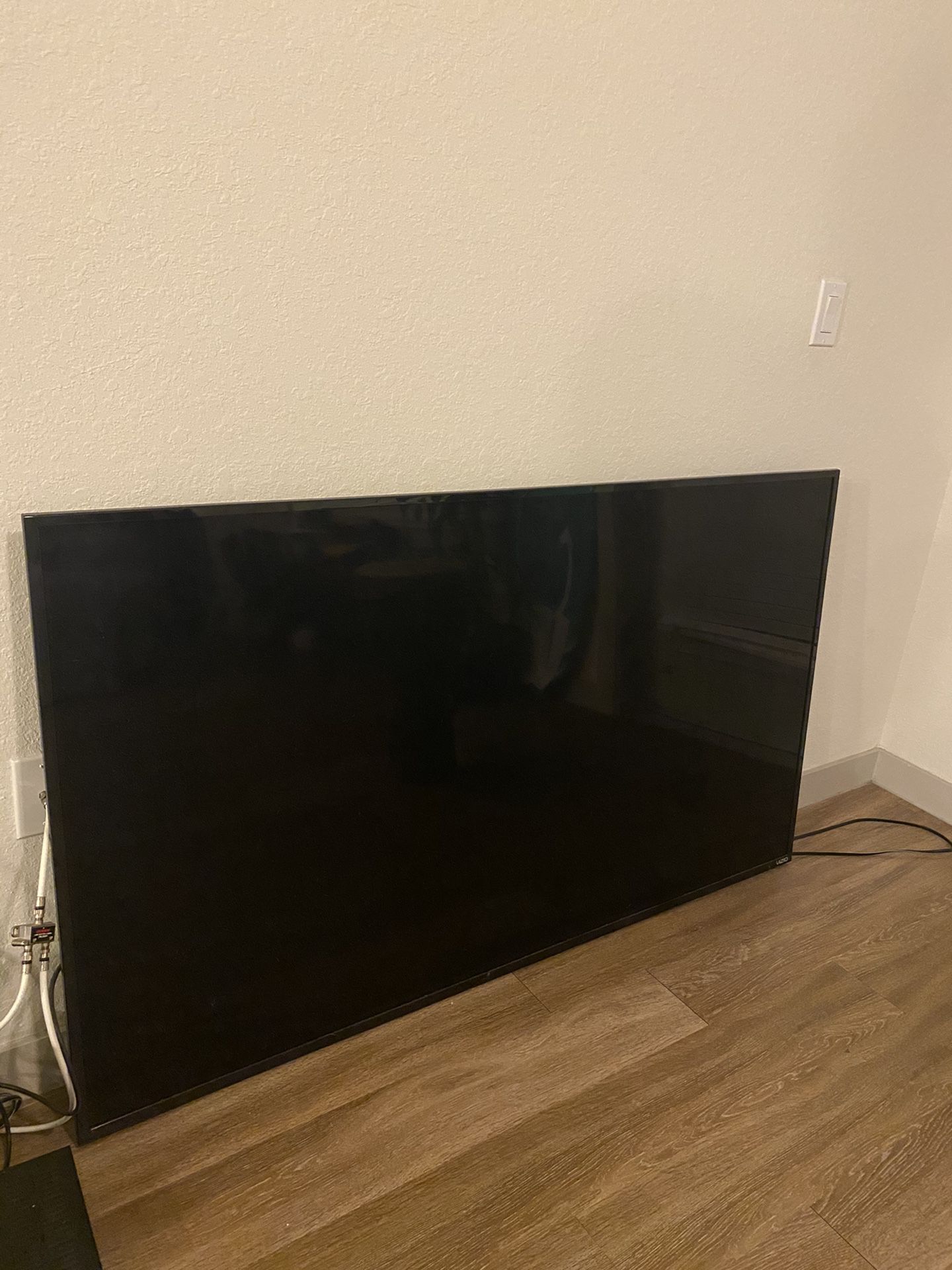 65 inch Vizio Smart TV