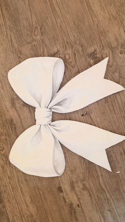 White Bow cut out