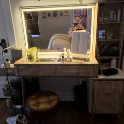 Natural oak makeup vanity table LED with stool