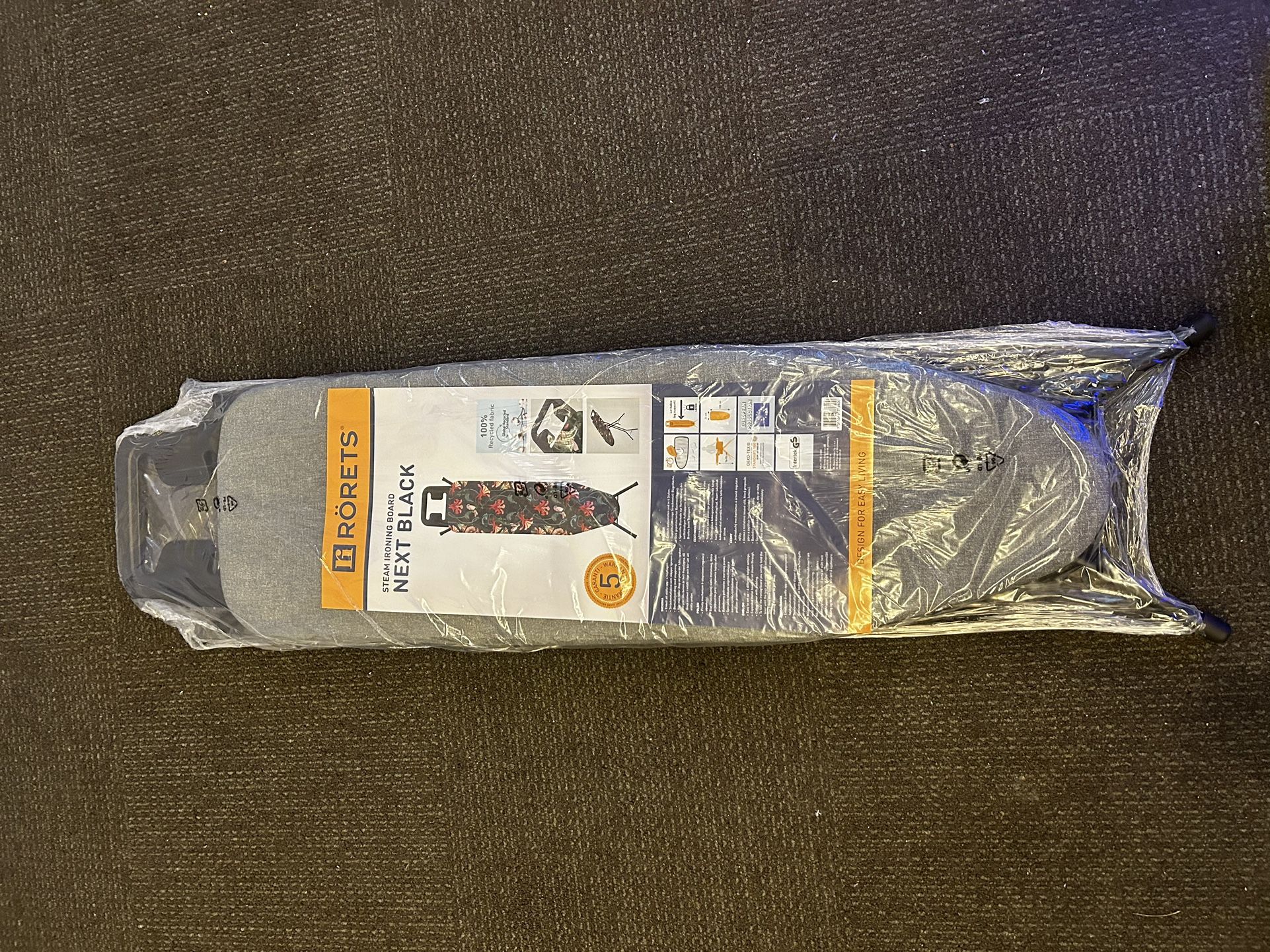 Rorets Ironing Board Black