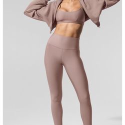 Alo Airlift Leggings - size Small