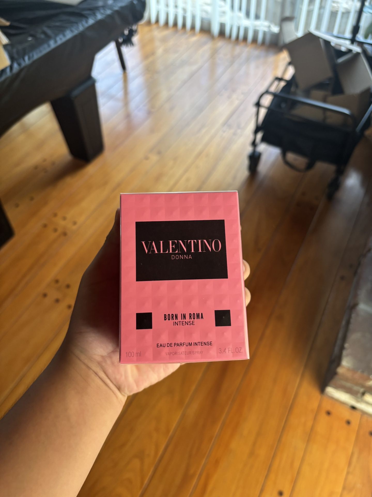 Valentino Donna Born In Roma Intense EDP 3.4oz Women's Cologne