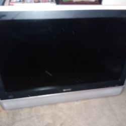Sharp  32" Aquos TV (With Remote)