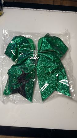 Green hair bow