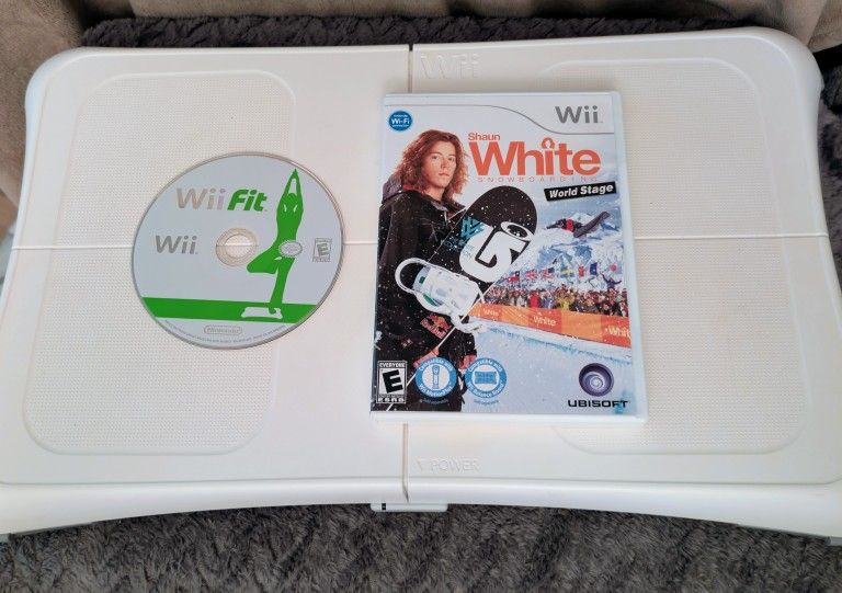 Wii Fit Game, Wii Balance Board and Shaun White Snowboarding World Stage Bundle
