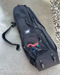Black Golf Travel Bag with wheels