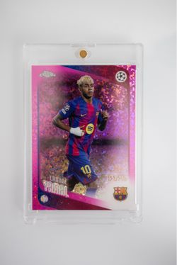 2025-26 Topps Chrome Lamine Yamal Barcelona Pink Sparkle Refractor /250