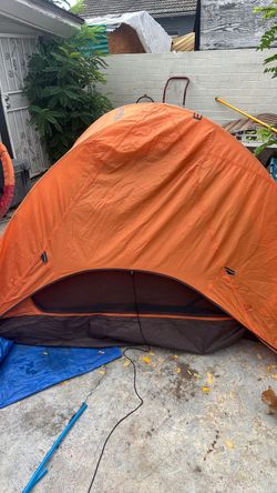 Outdoor tent