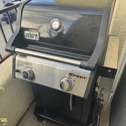 Weber Grill With Propane Tank