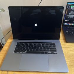 MacBook Pro 2019 i9 