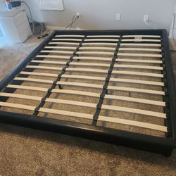 FREE King Size Platform And Headboard