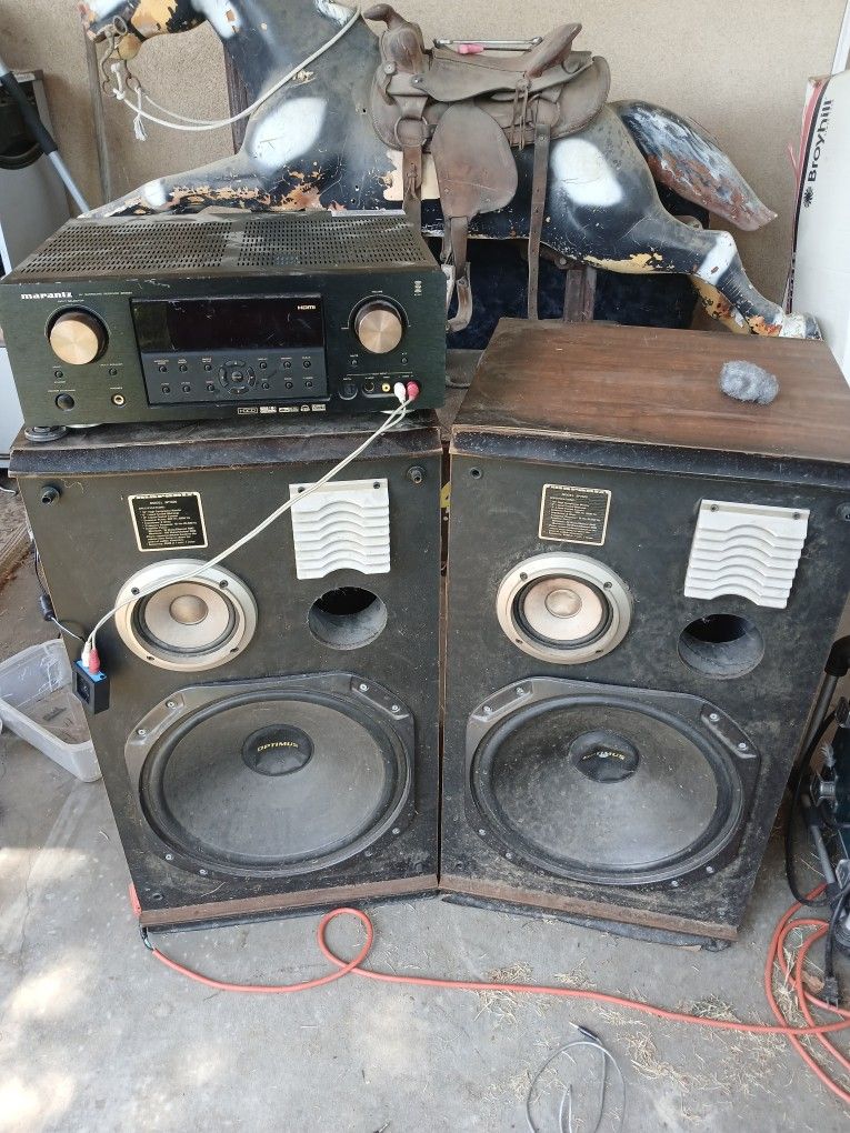2 15 Inch Marantz Speakers With Marantz Amp