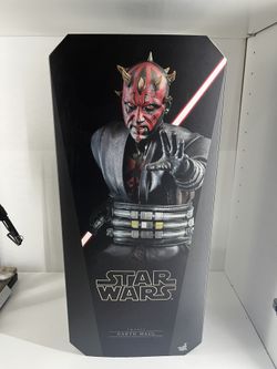 Hot Toys 1/6 Scale Darth Maul 