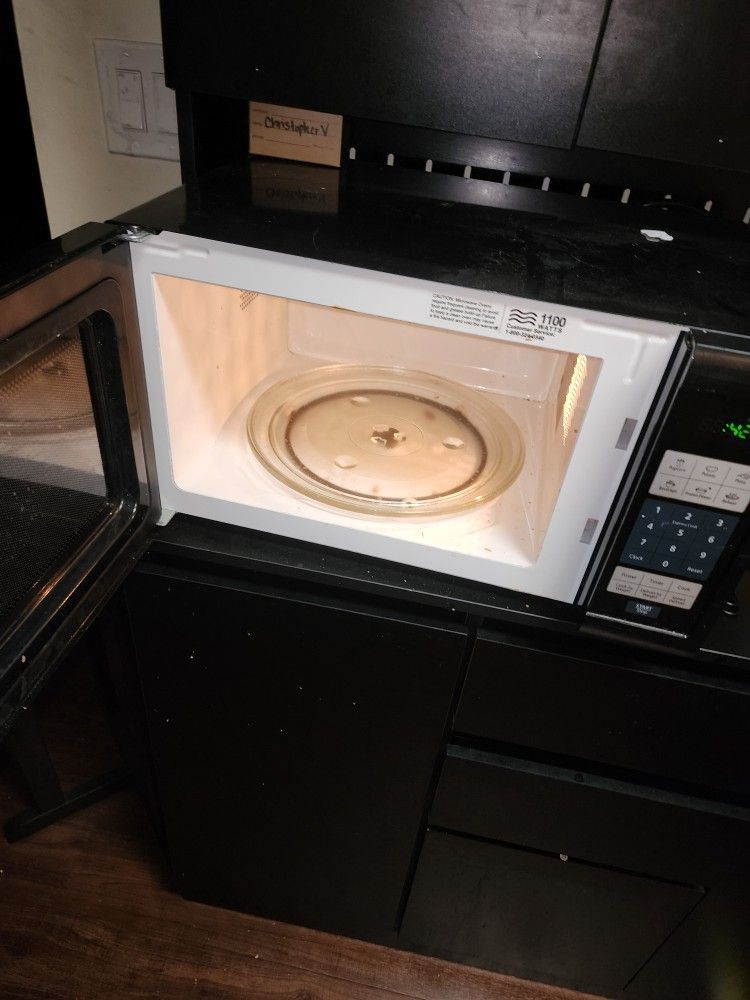 Microwave