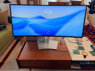 Dell UltraSharp 40 Curved Thunderbolt™ Hub Monitor - U4025QW