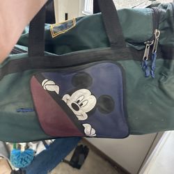 Vintage Rolling Micky mouse Duffle Bag. Used For Airport Travel With Kid. Well Kept. 