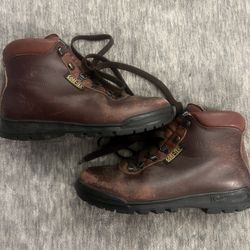 Vasque Cowhide Gore Tex Leather Boots Women’s Size 9.5