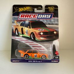 Hot Wheels Premium BMW 320 Group 5 Race Day