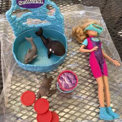 SeaWorld Doll Play Set with accessories 