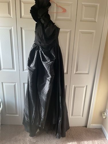 dress ( PROM ) 