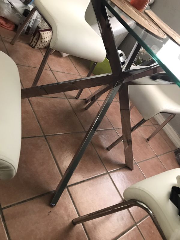 Juego de comedor for Sale in Miami, FL - OfferUp