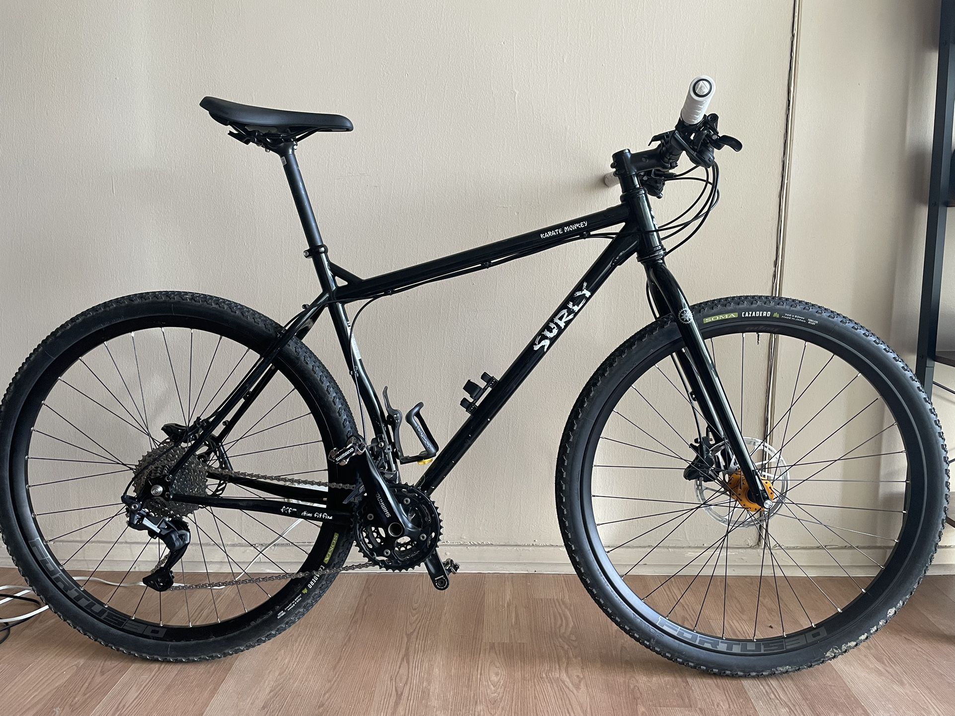 Surly Karate Monkey - Bike, MTB, Gravel, Touring - Size - L - Perfect condition - Everything is close to brand new - Low Milege - Comes with two forks