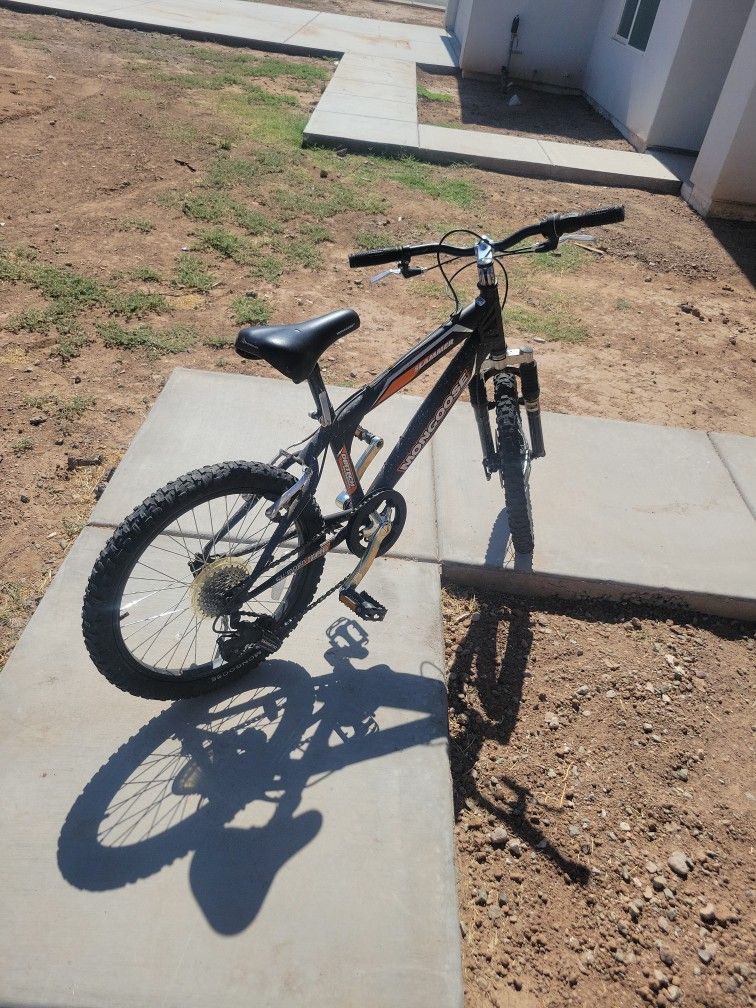 Bicycle SLAMMER MONGOOSE
